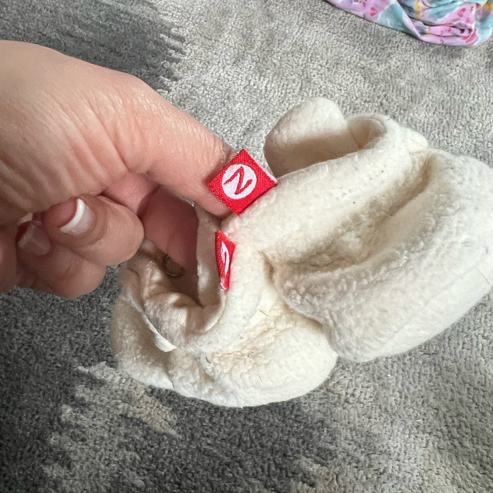 Cute baby shoes zutano